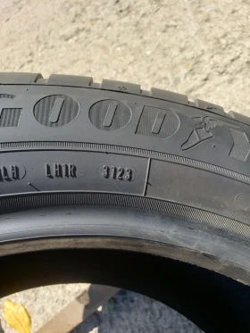 Гуми Зимни 255/50R19, снимка 5