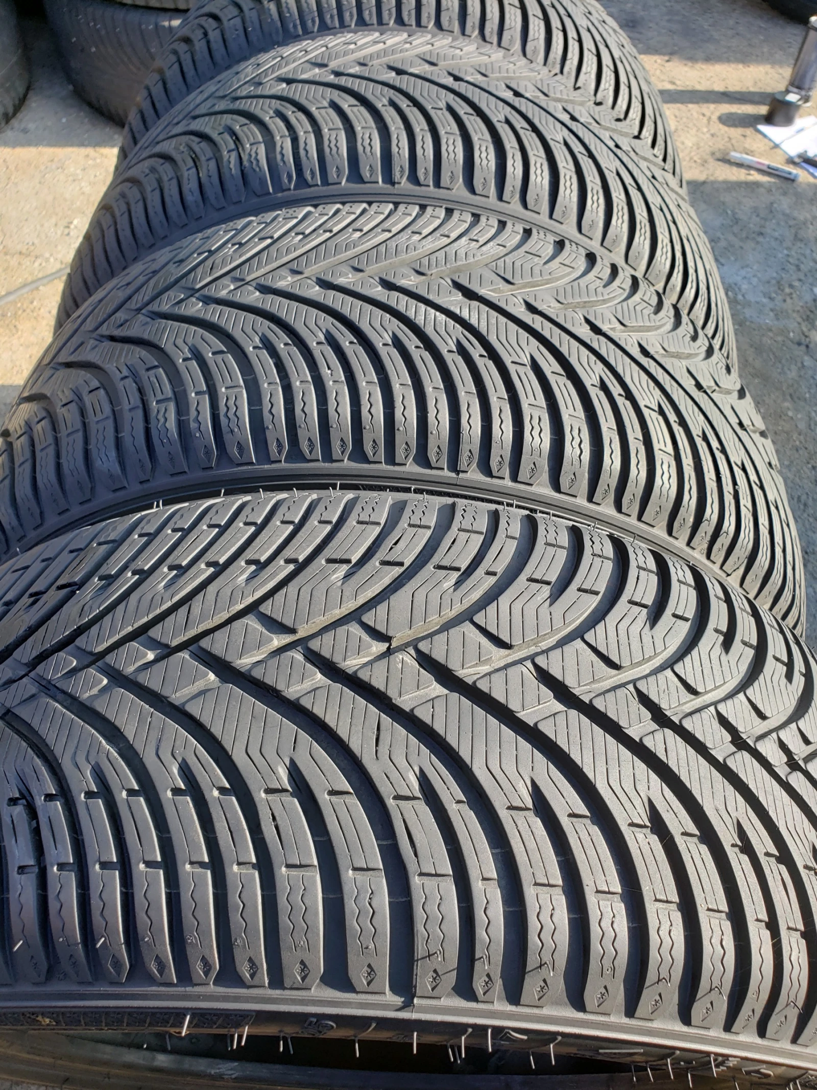 225/45R17 | Mobile.bg   4