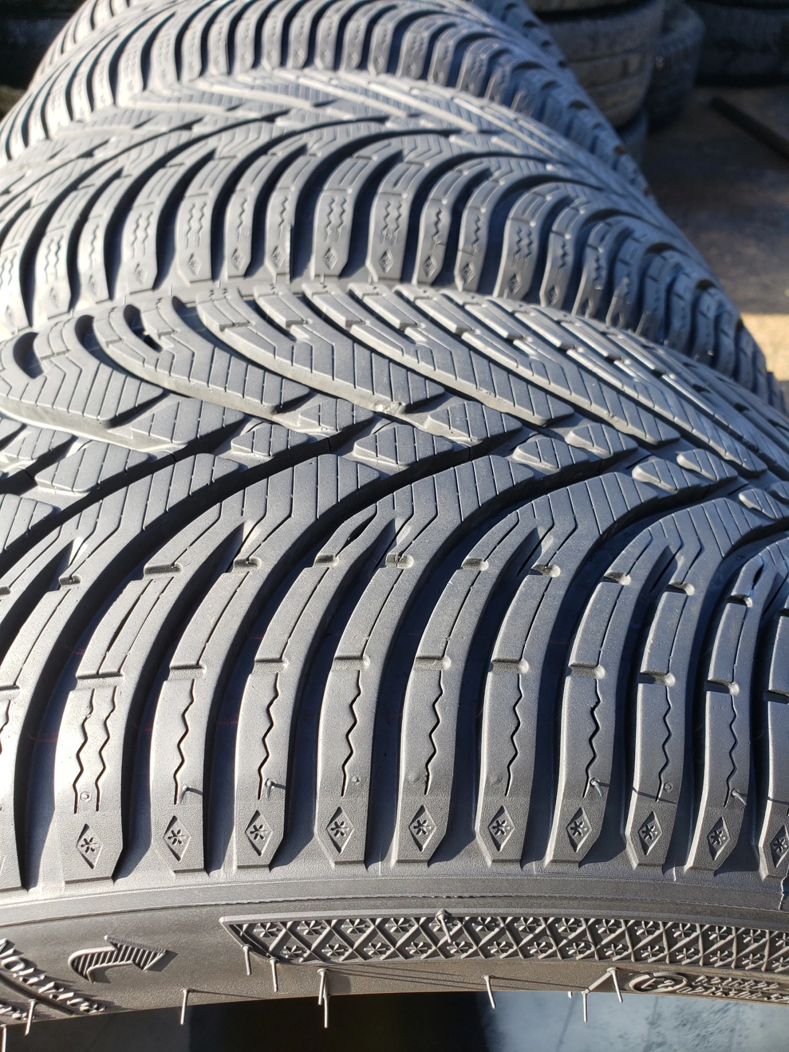  225/45R17 | Mobile.bg   3