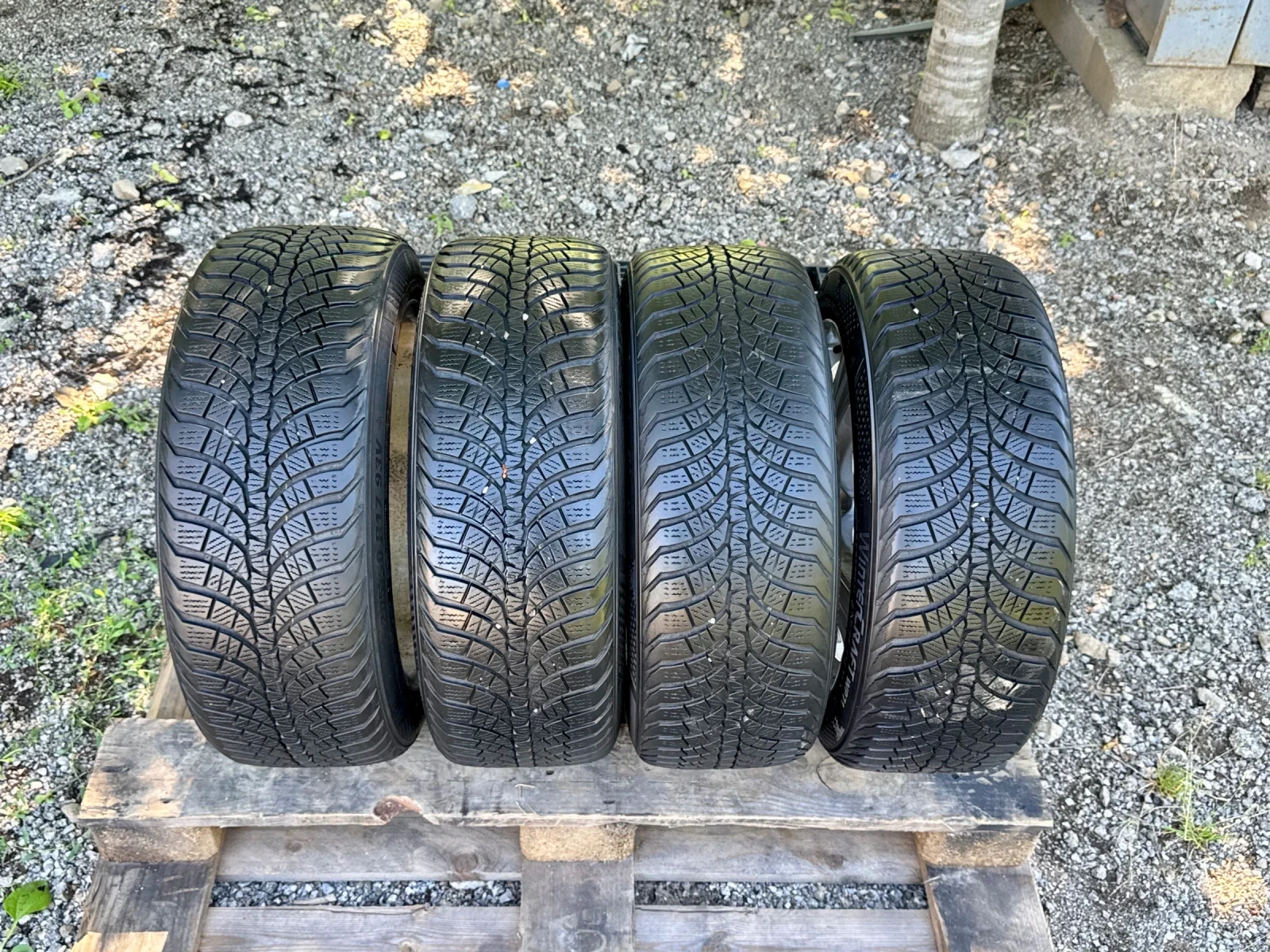 Гуми с джанти Kumho 205/50R17, снимка 10 - Гуми и джанти - 54942119