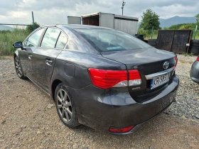 Toyota Avensis 2.2 150к 6ск.седан, снимка 7