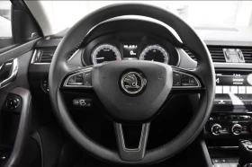 Skoda Octavia 2.0 TDI L&K 4x4 - 24999 лв. / 12781.79 € - 11976429 6