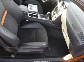 Dodge Challenger SRT8 6.4L V8 470кс * Възможност за Газ - 16500 € / 32271.19 лв. - 44030120 5