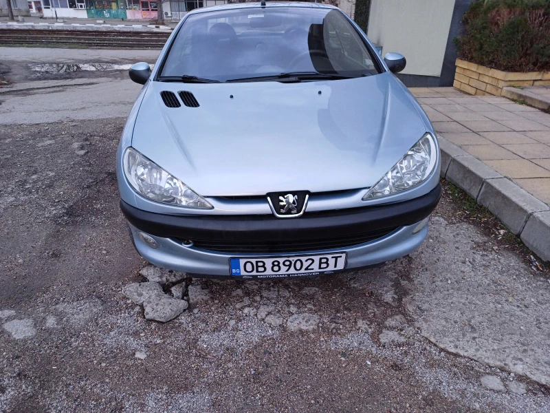 Peugeot 206 206 cc, снимка 6 - Автомобили и джипове - 47452565