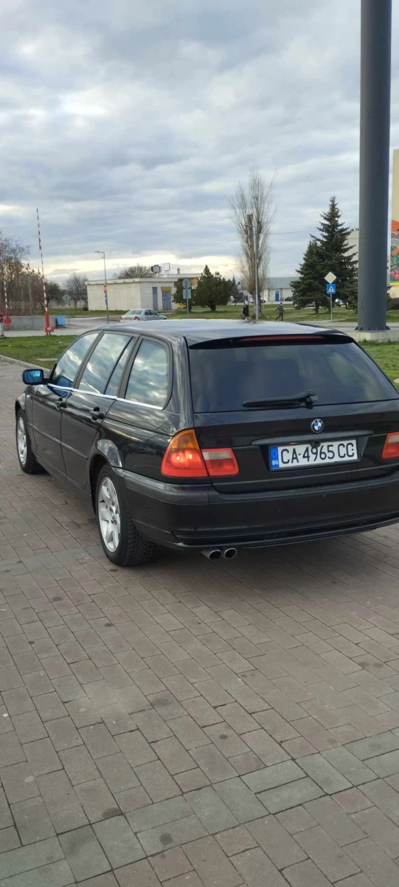 BMW 325 XI, снимка 4 - Автомобили и джипове - 47286233