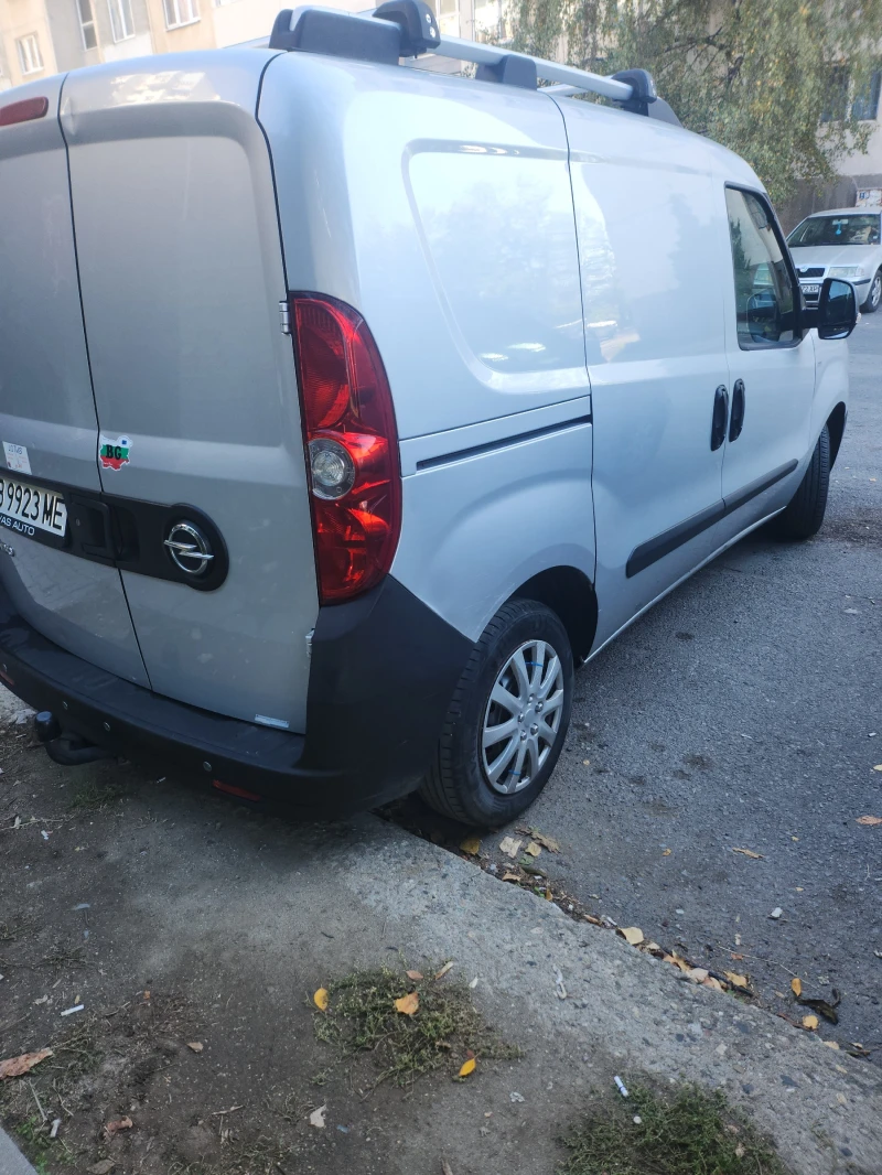 Opel Combo, снимка 8 - Автомобили и джипове - 47702245