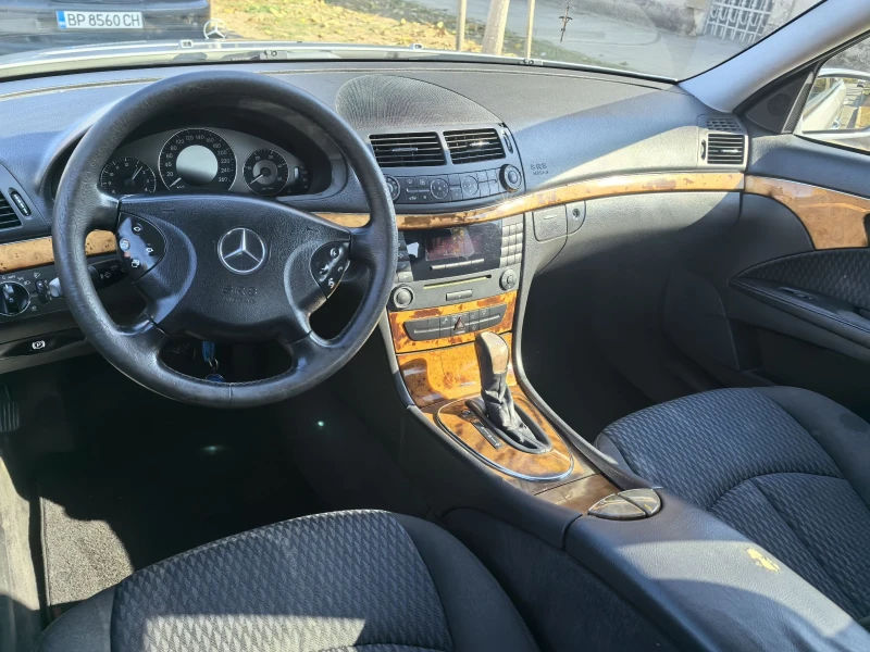 Mercedes-Benz E 280 3.0cdi, снимка 12 - Автомобили и джипове - 48076657