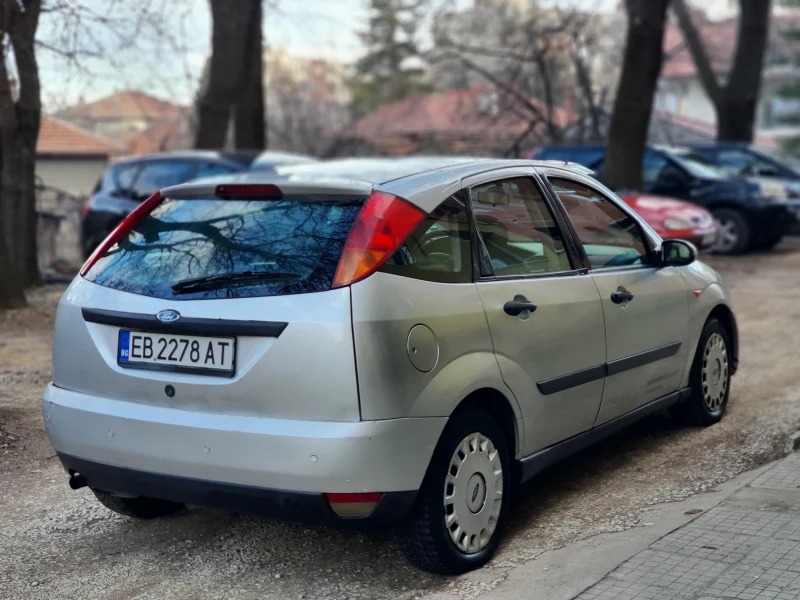 Ford Focus 1.6i бензин , снимка 4 - Автомобили и джипове - 48598524