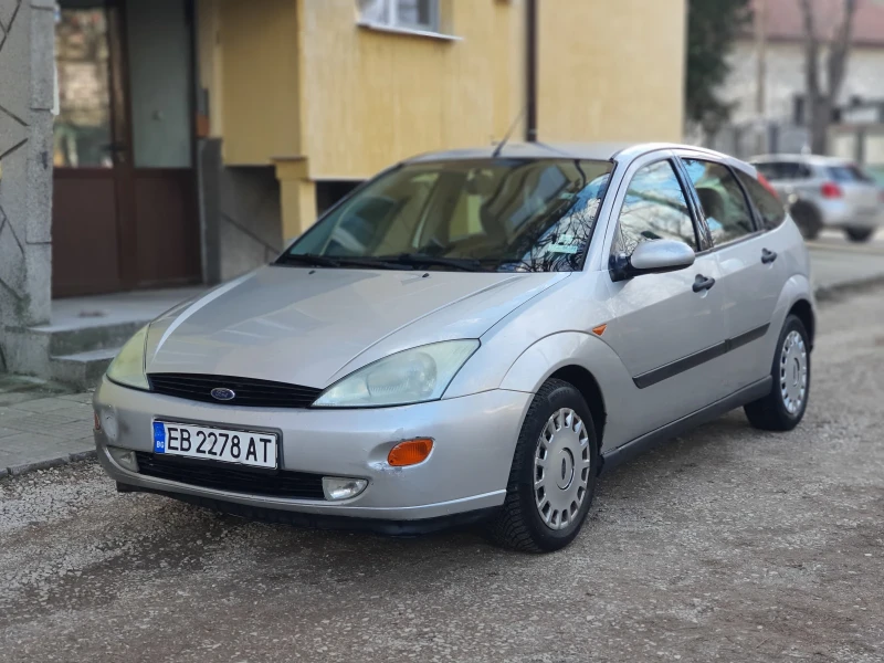 Ford Focus 1.6i бензин , снимка 1 - Автомобили и джипове - 48598524