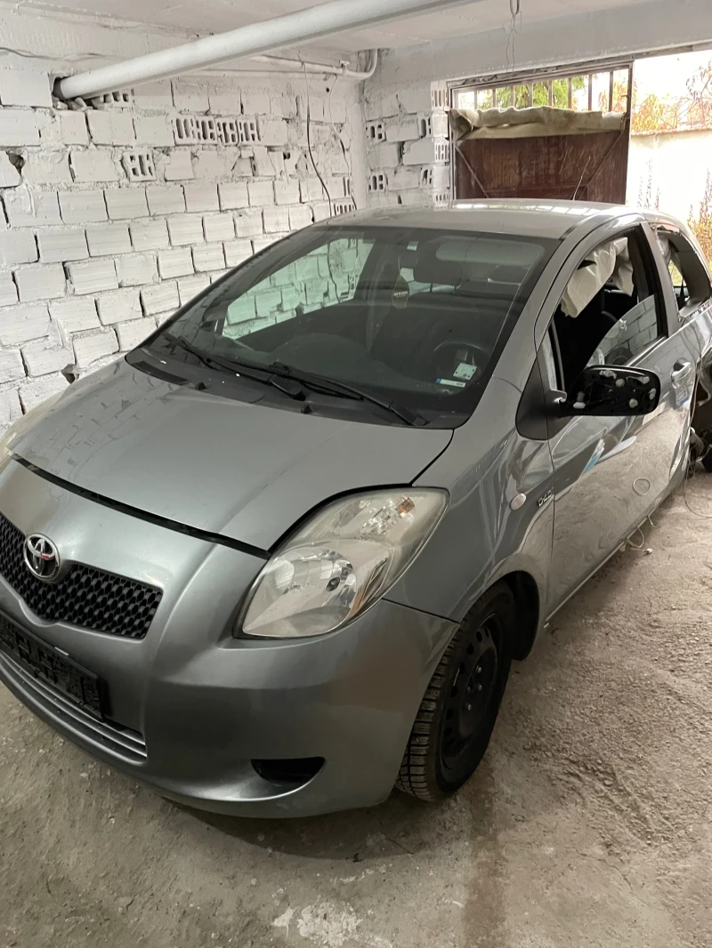 Toyota Yaris, снимка 1 - Автомобили и джипове - 48624253