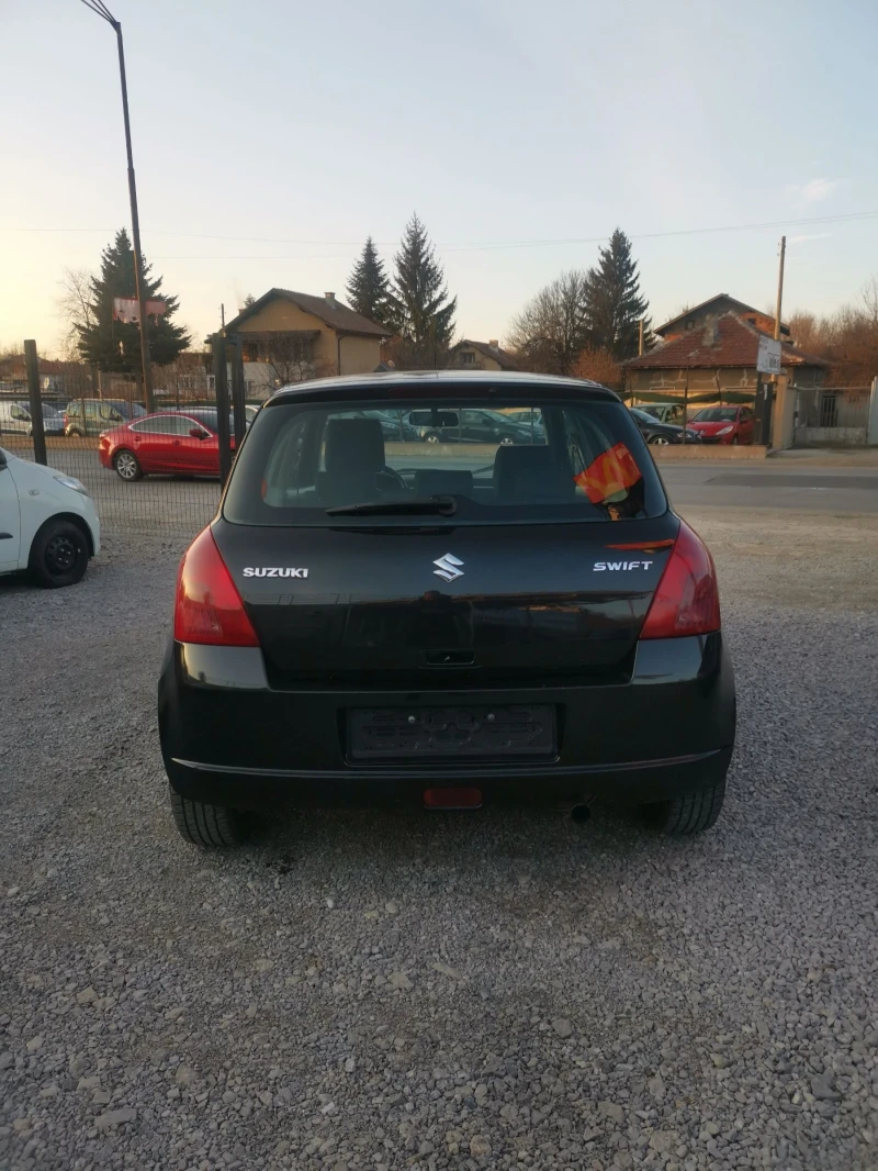 Suzuki Swift 1.3 дизел , снимка 6 - Автомобили и джипове - 49047490