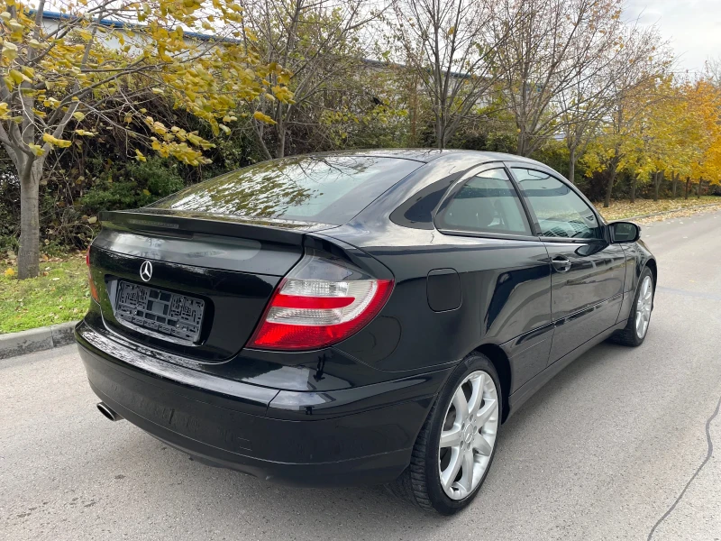 Mercedes-Benz C 200 Kompressor Facelift, снимка 4 - Автомобили и джипове - 49067540