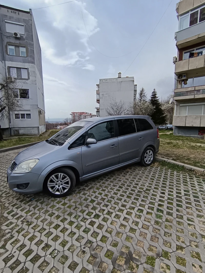 Opel Zafira, снимка 3 - Автомобили и джипове - 49464972