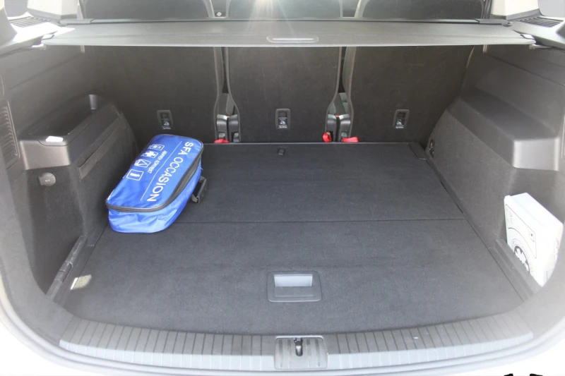 VW Touran 2.0TDI 150hp BVM6 E6, снимка 8 - Автомобили и джипове - 50402574