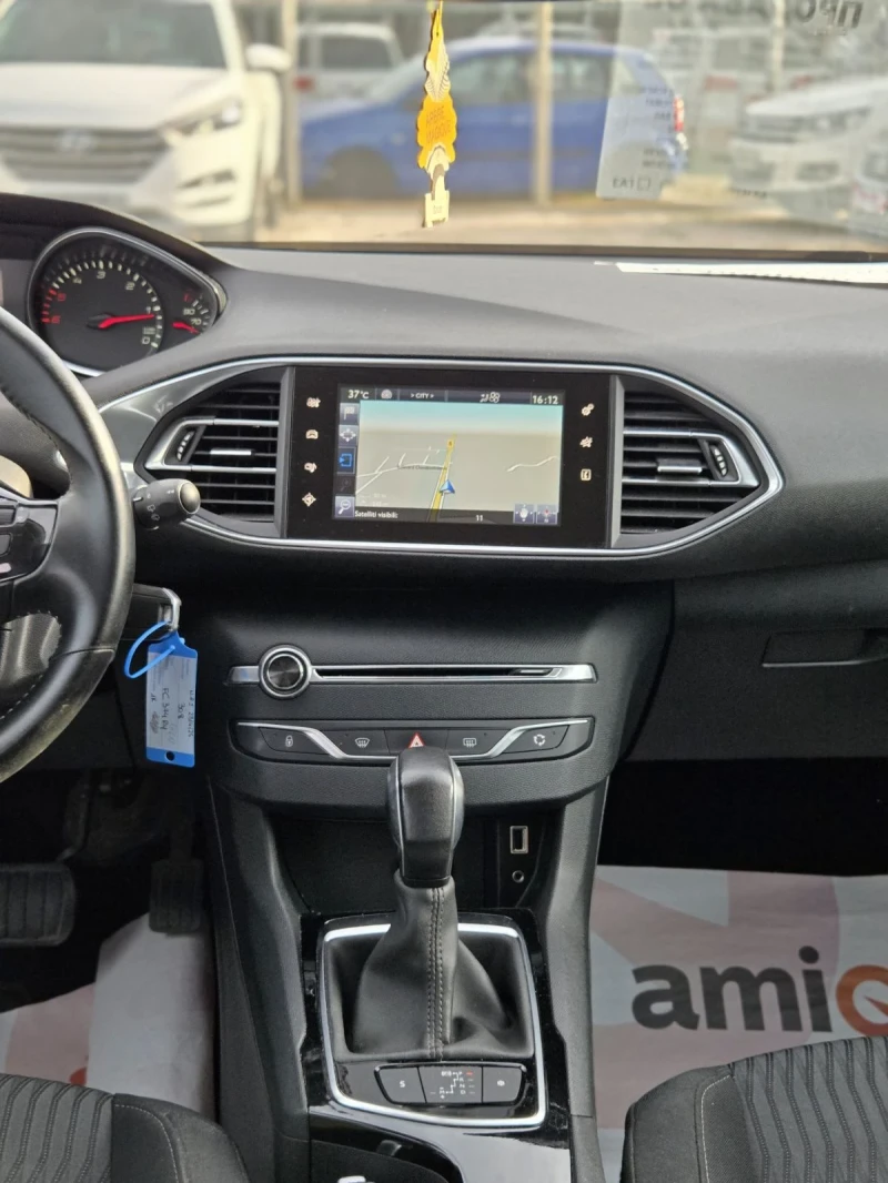 Peugeot 308 1.6HDI* AUT* NAVI* FUL!!TOP, снимка 9 - Автомобили и джипове - 51639984