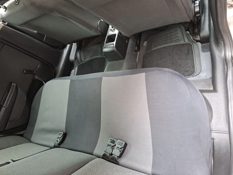 Opel Astra, снимка 10 - Автомобили и джипове - 52017556