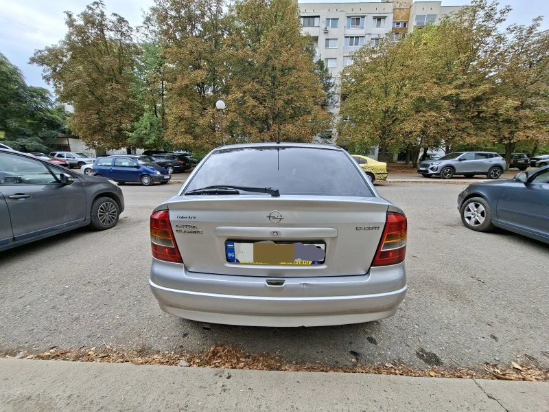 Opel Astra, снимка 3 - Автомобили и джипове - 52017556