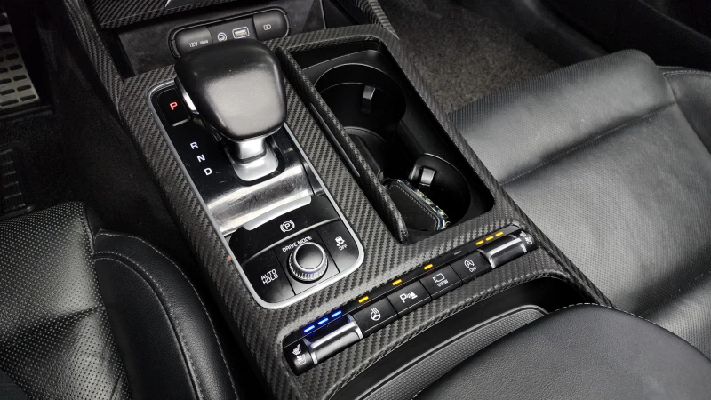 Kia Stinger 2.0T AWD PLATINUM autogeorge.com, снимка 8 - Автомобили и джипове - 52079604