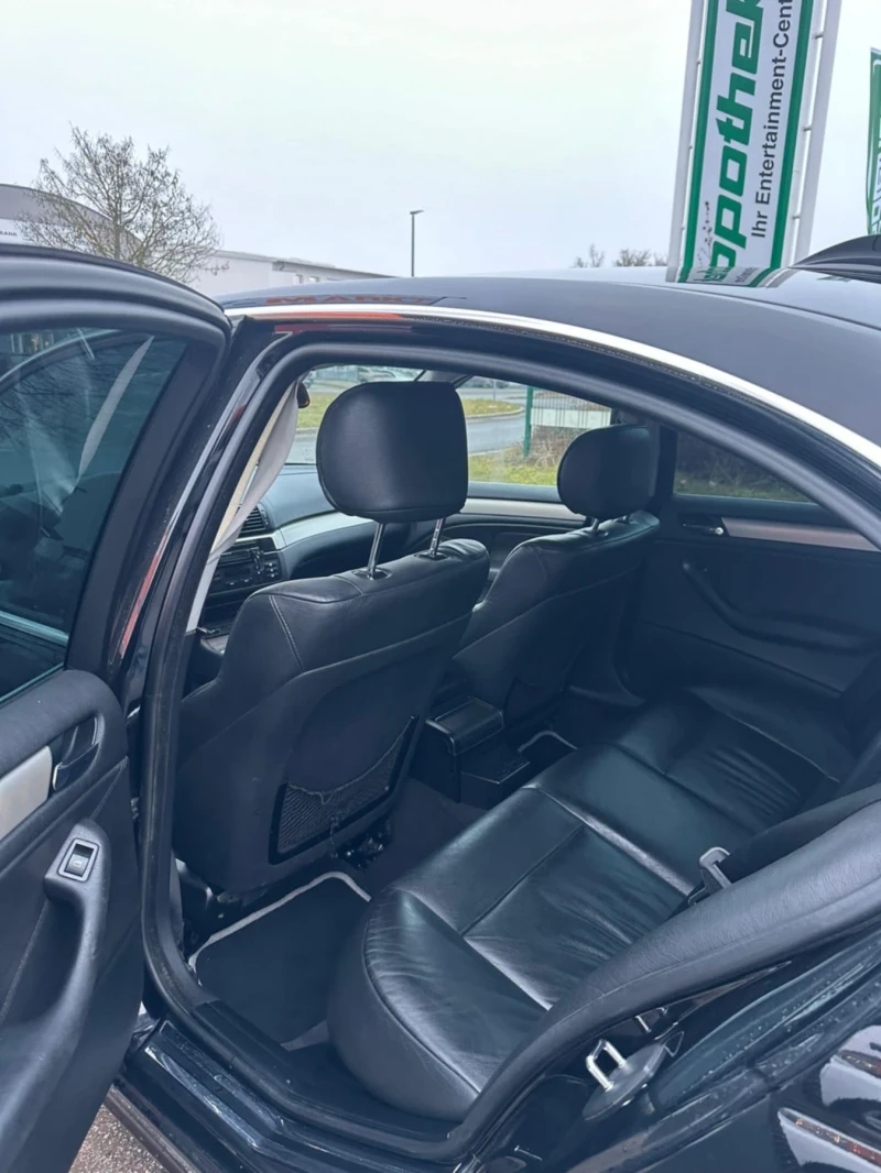 BMW 330, снимка 7 - Автомобили и джипове - 53036357