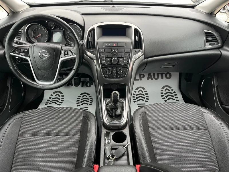 Opel Astra 1.4i* 100k.c* COSMO* , снимка 8 - Автомобили и джипове - 53443387