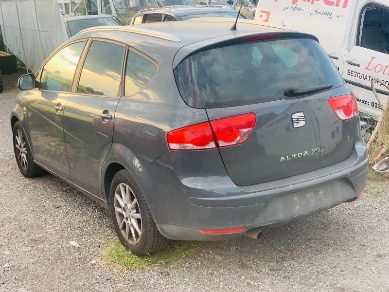 Seat Altea XL,1.6i,Facelift-2010г.,BSE,102кс., снимка 4 - Автомобили и джипове - 33790108