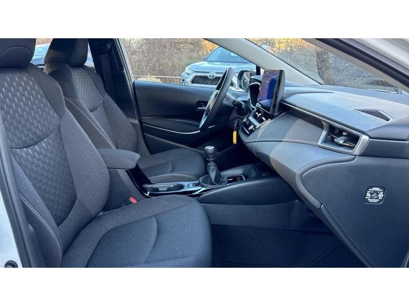 Toyota Corolla SDN 1.5 6MT EXECUTIVE - НОВА, снимка 6 - Автомобили и джипове - 53123267