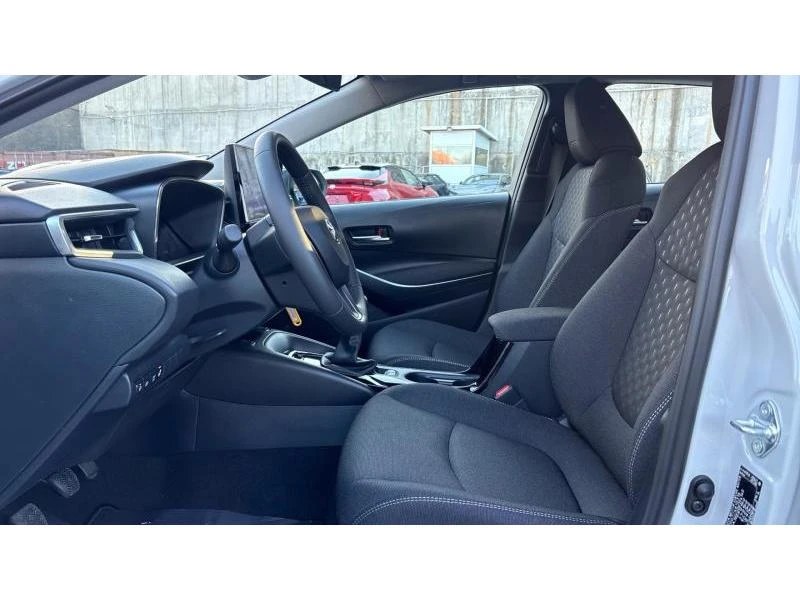 Toyota Corolla SDN 1.5 6MT EXECUTIVE - НОВА, снимка 12 - Автомобили и джипове - 53123267