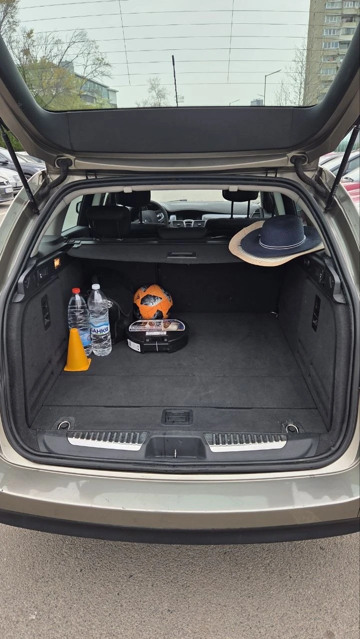 Renault Laguna, снимка 6 - Автомобили и джипове - 54245837