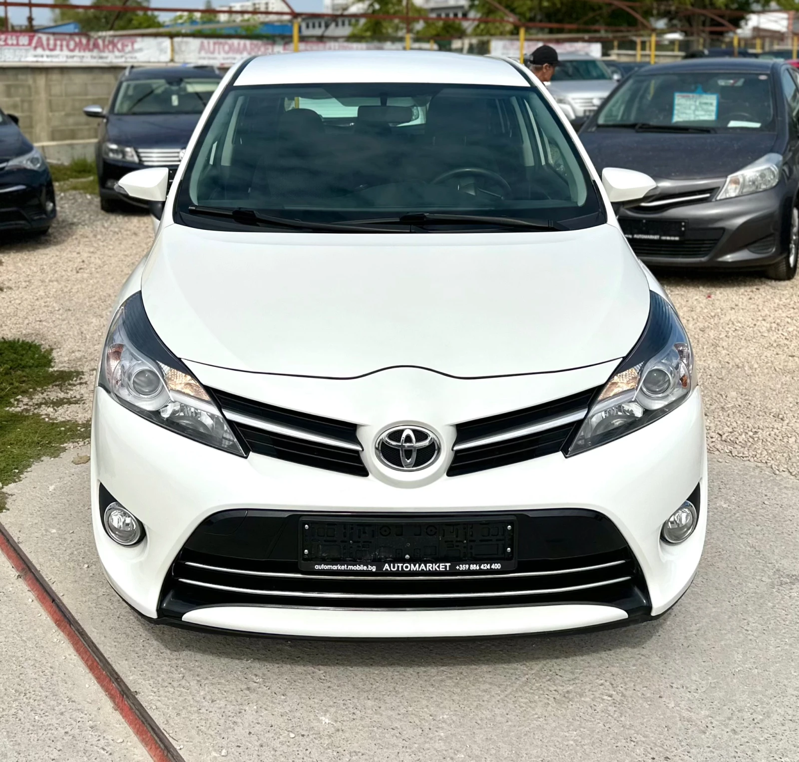 Toyota Verso 2.0i 147HP FACE LIFT - изображение 2