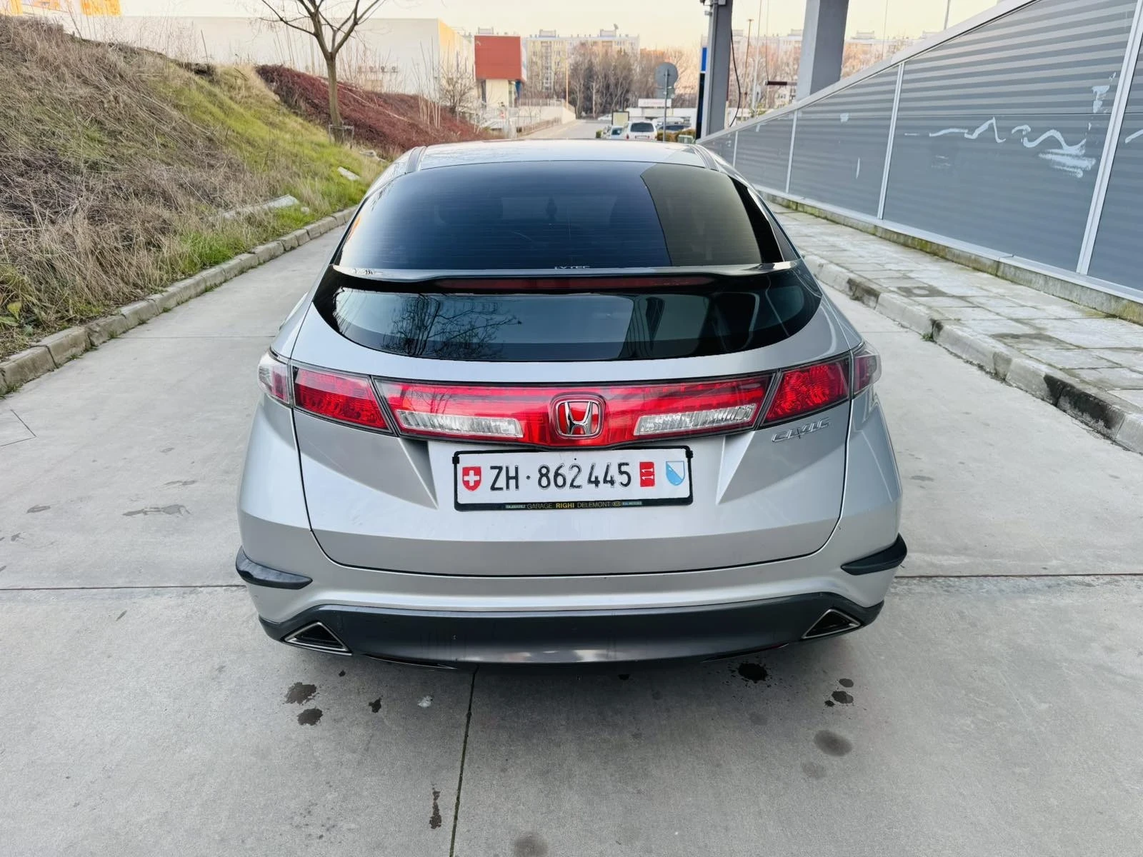 Honda Civic 1.8i V-TEC - изображение 7