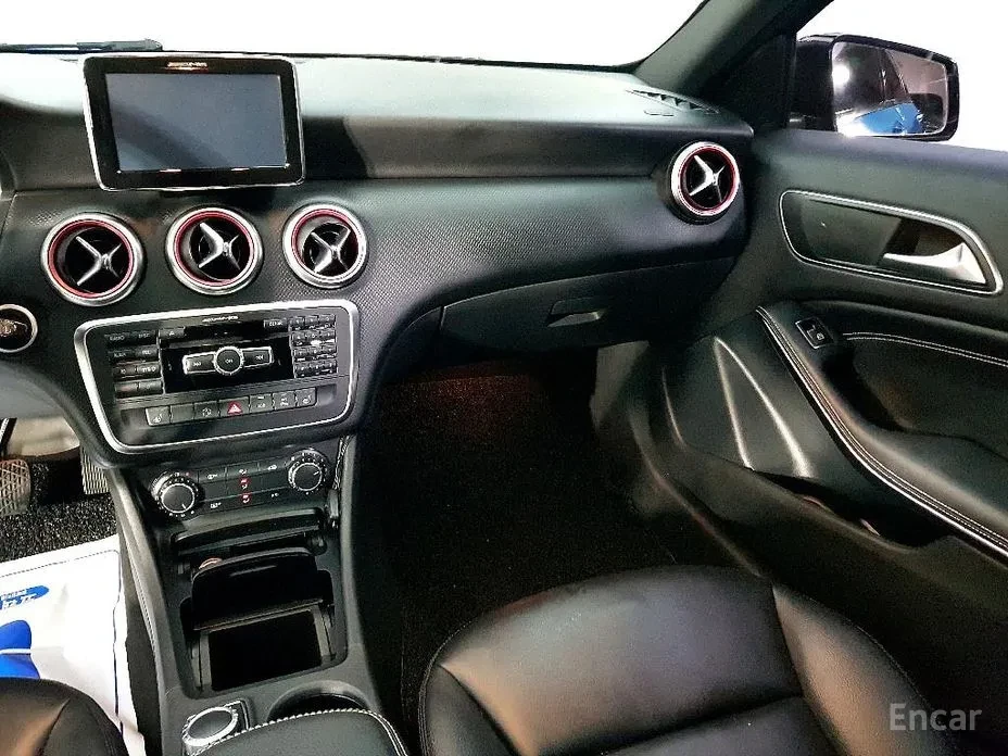 Mercedes-Benz A 200 A-Class W176 A200 CDI Night - изображение 10