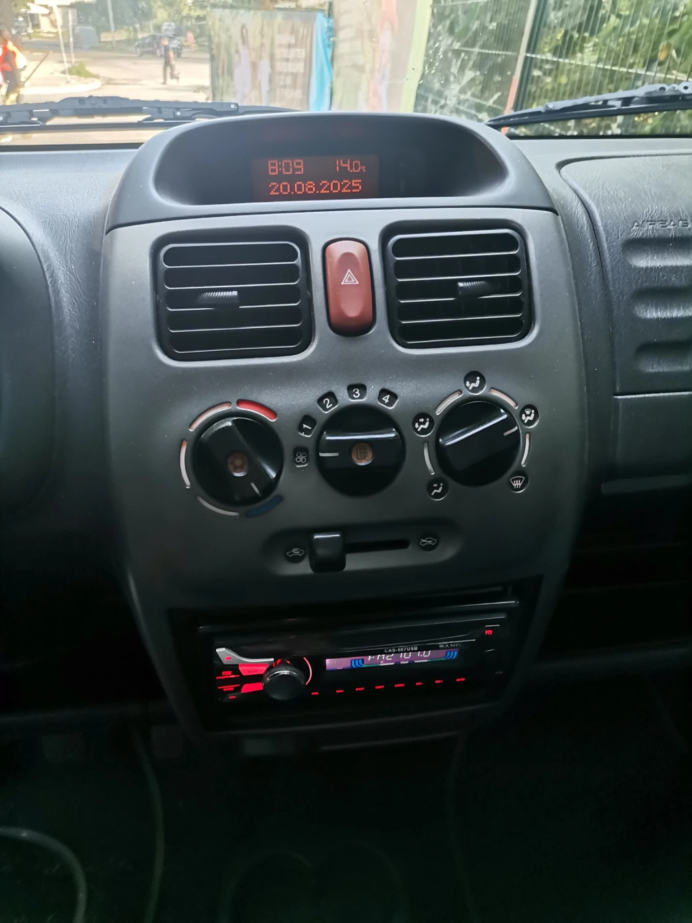 Opel Agila  - изображение 7