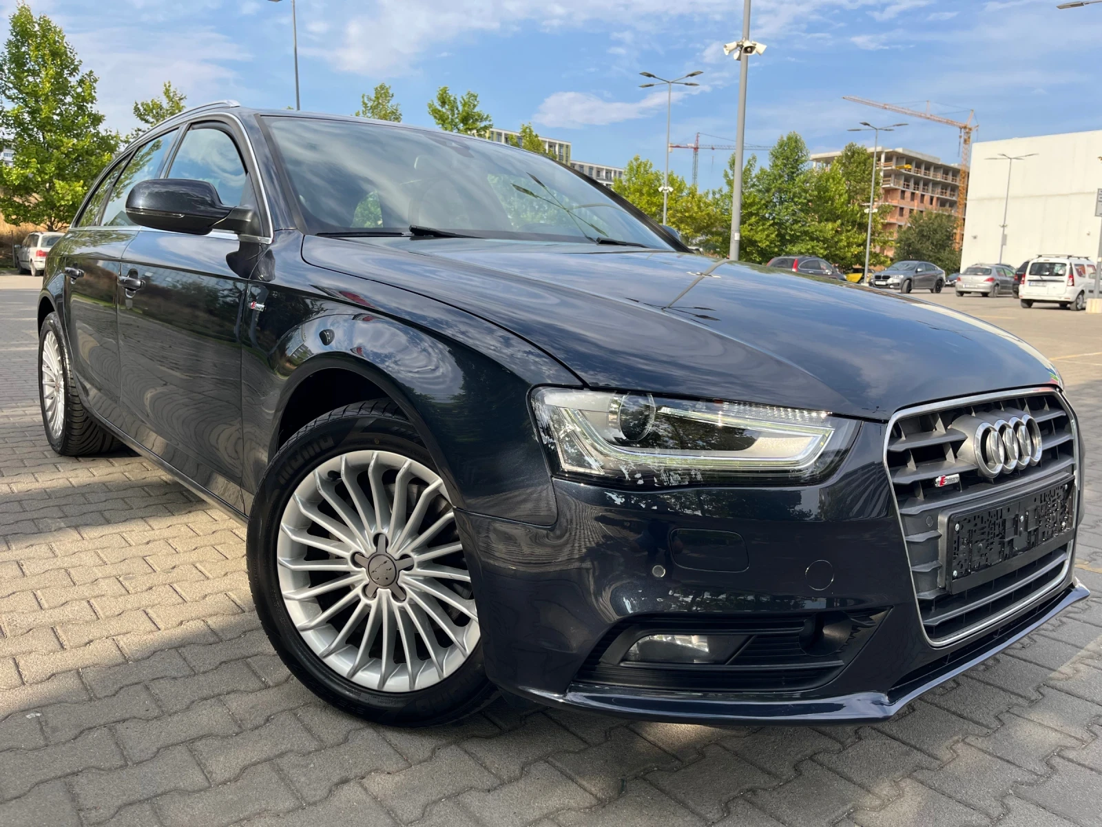 Audi A4 2.0 S-LINE  BIZNES PLUS - изображение 4