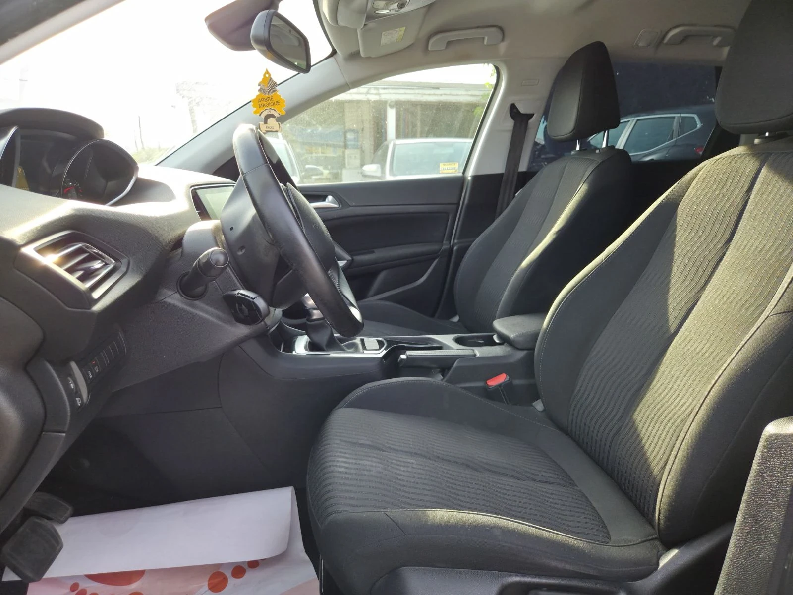 Peugeot 308 1.6HDI* AUT* NAVI* FUL!!TOP | Mobile.bg — изображение 12