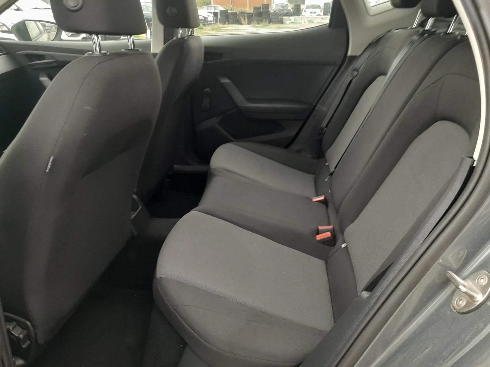 Seat Ibiza 1.0i | Mobile.bg — изображение 11
