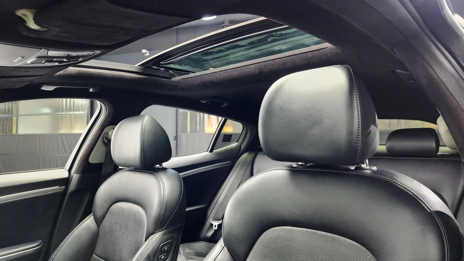 Kia Stinger 2.0T AWD PLATINUM | Mobile.bg   14