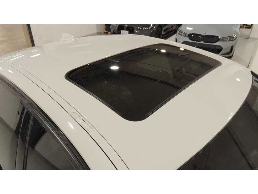 BMW 335 * xDrive * CARFAX * БЕЗ ПЪРВОНАЧАЛНА ВНОСКА - изображение 10