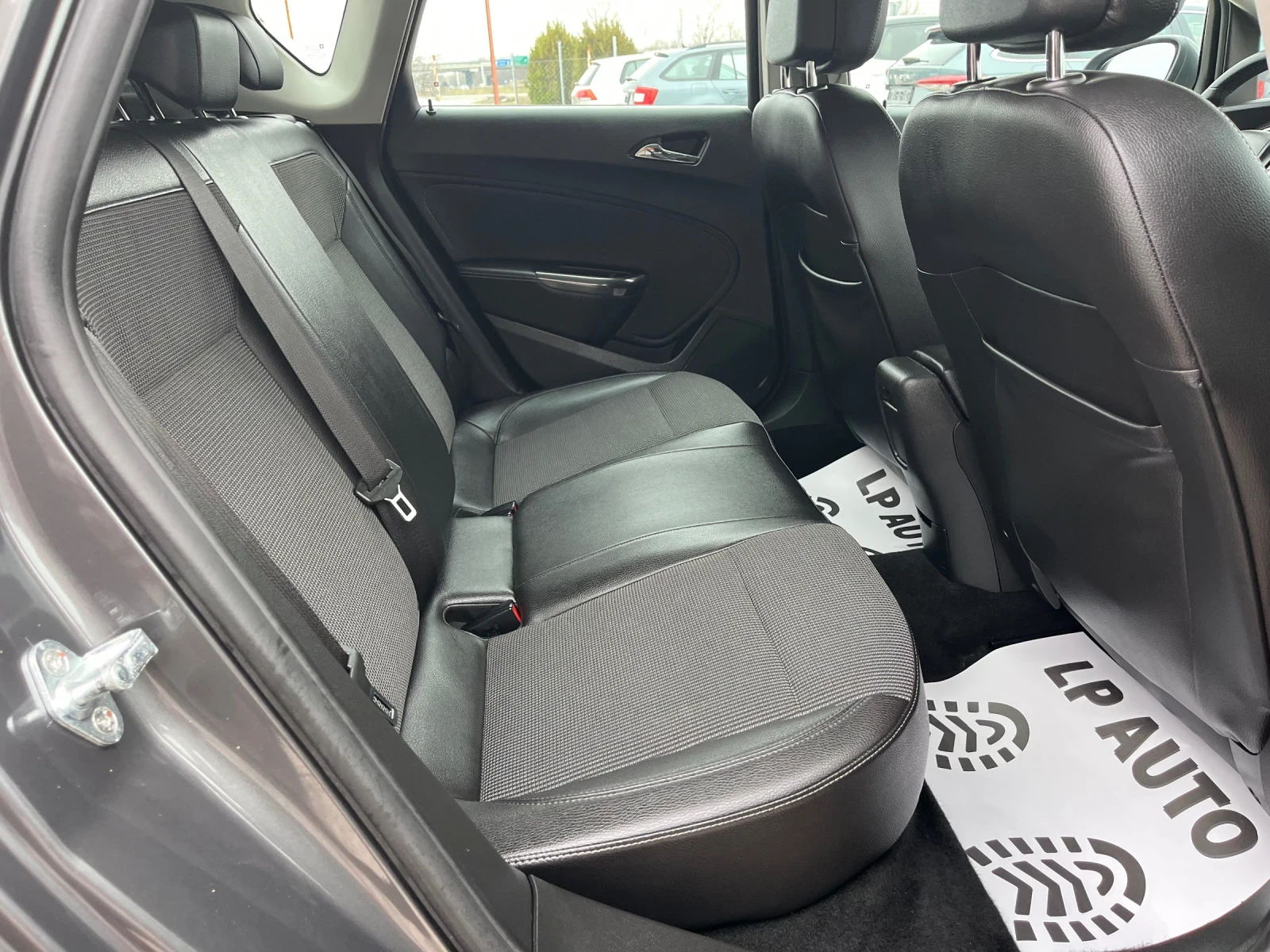 Opel Astra 1.4i* 100k.c* COSMO*  | Mobile.bg � ����������� 11