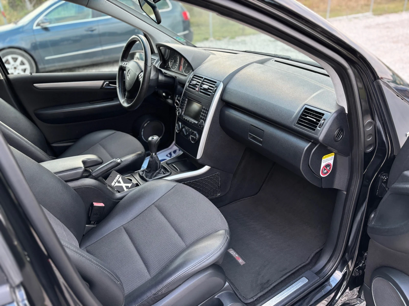 Mercedes-Benz A 150 1.5 Бензин/ Панорама/Кожа/Италия/Навигация - изображение 10