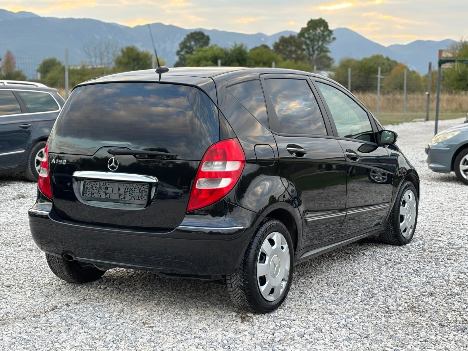 Mercedes-Benz A 150 1.5 Бензин/ Панорама/Кожа/Италия/Навигация - изображение 6