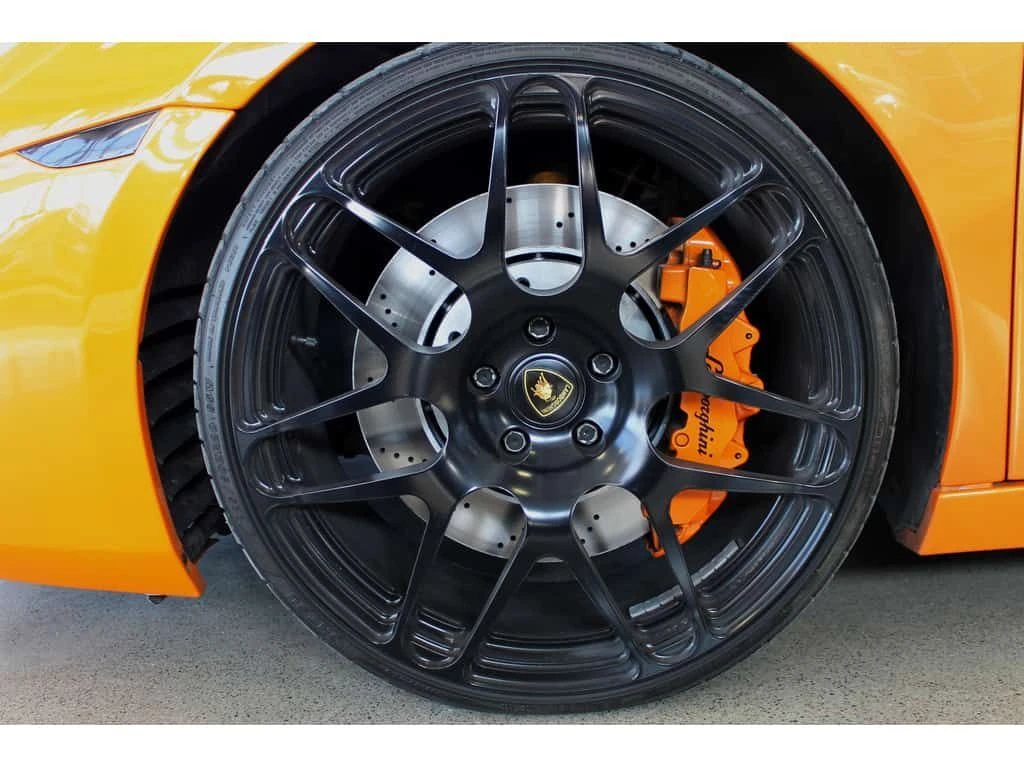 Lamborghini Gallardo * 2dr Cpe * CARFAX * ЦЕНА ДО БГ - изображение 9