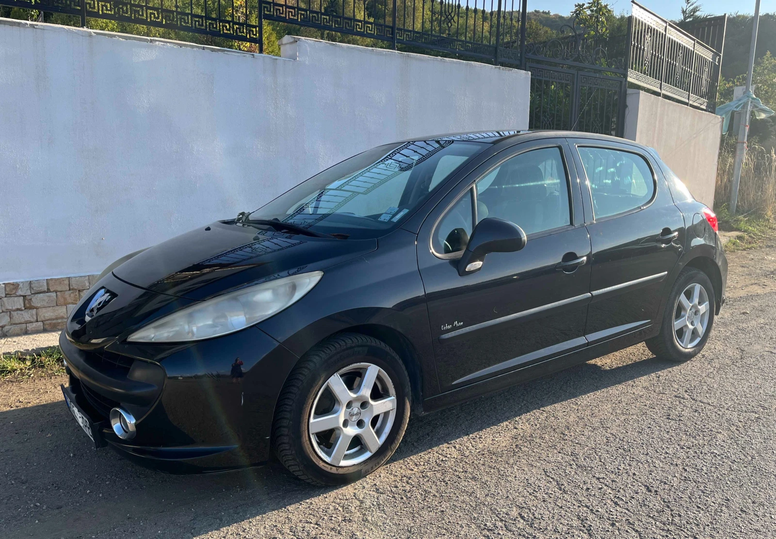 Peugeot 207 газ, снимка 2 - Автомобили и джипове - 53935580