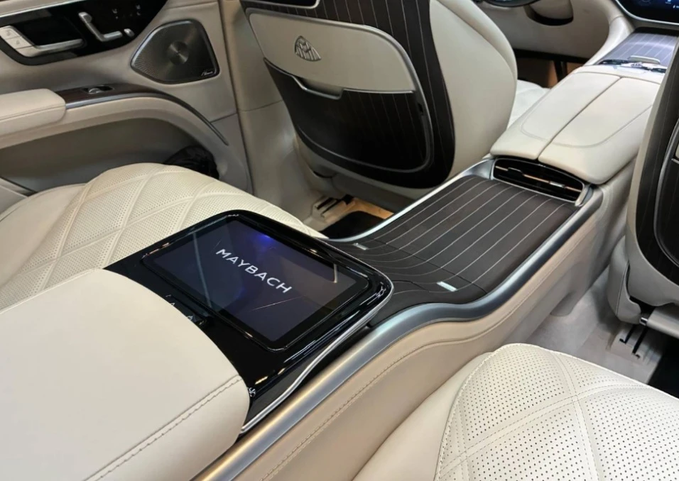 Mercedes-Benz EQS 680 4MATIC Maybach , снимка 10 - Автомобили и джипове - 53944802