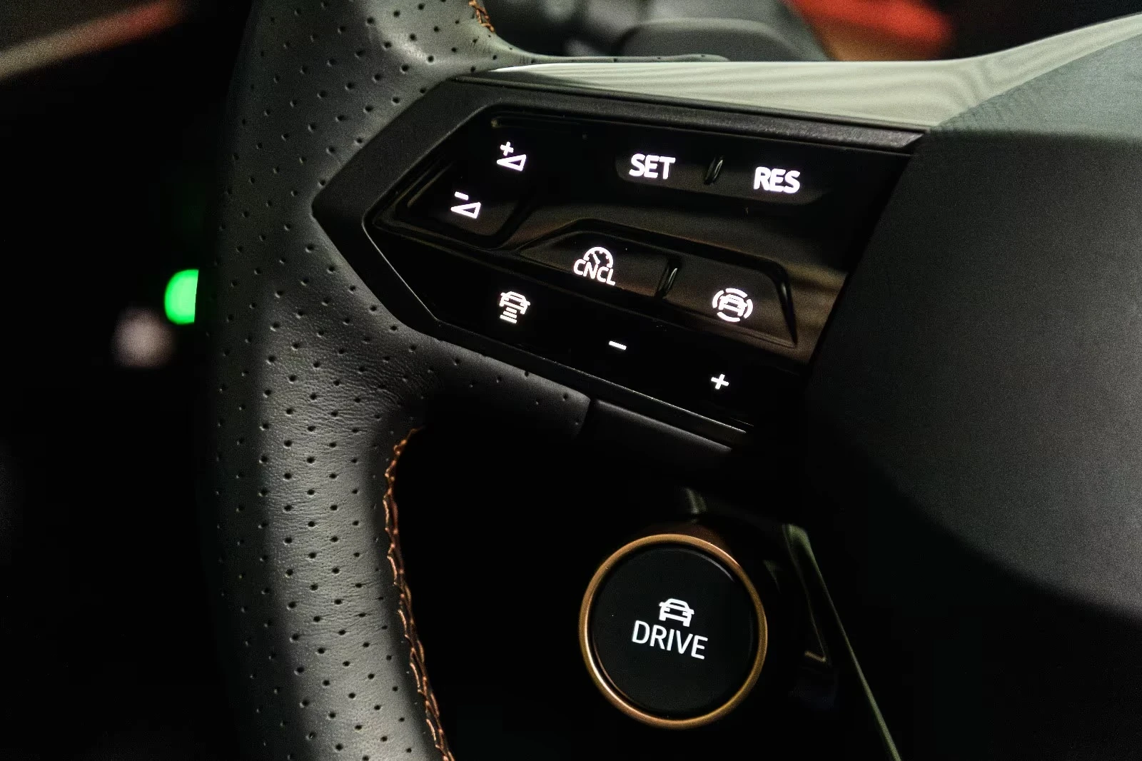 Cupra Tavascan Edge 82kWh DISTRONIC Winter Package Blind Spot  | Mobile.bg � ����������� 14