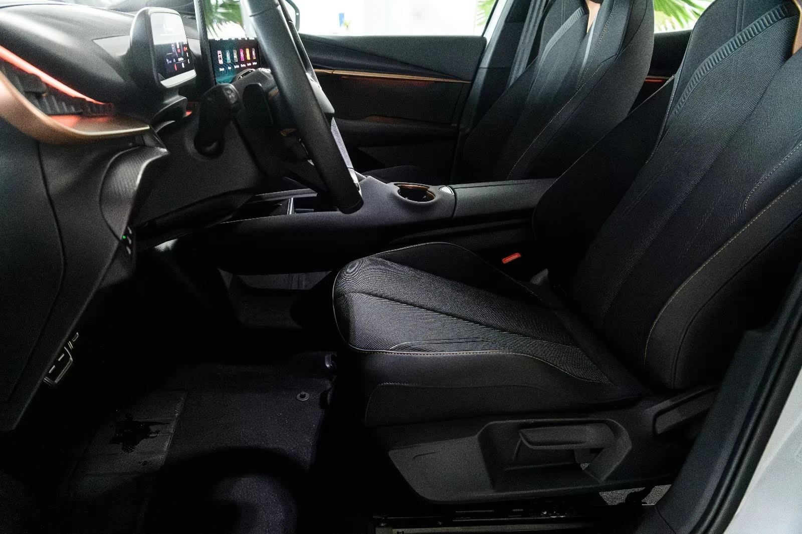 Cupra Tavascan Edge 82kWh DISTRONIC Winter Package Blind Spot  | Mobile.bg � ����������� 12