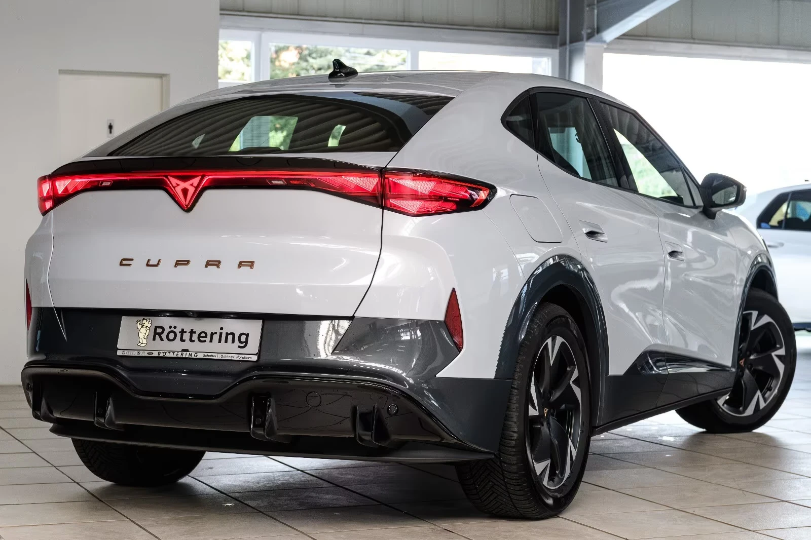 Cupra Tavascan Edge 82kWh DISTRONIC Winter Package Blind Spot  | Mobile.bg � ����������� 6