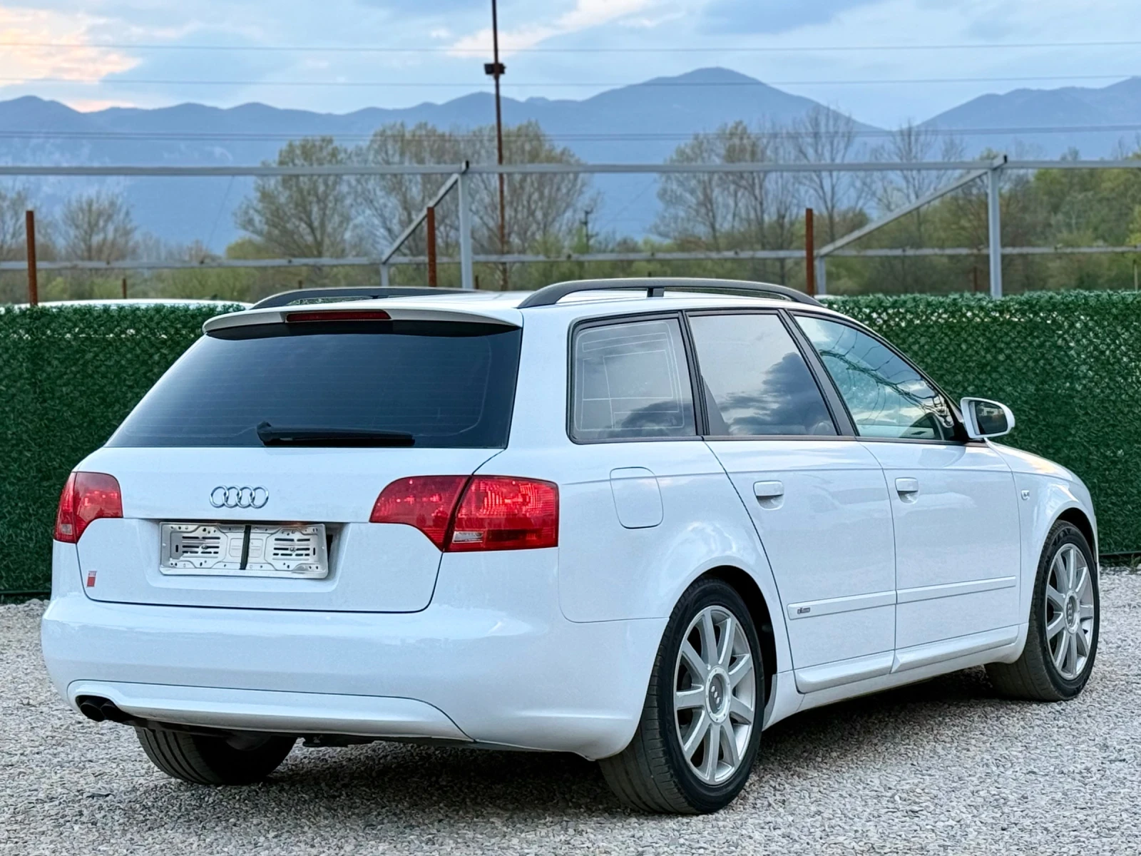 Audi A4 1.9TDi 3xS-LINE* ITALY, снимка 7 - Автомобили и джипове - 54217543