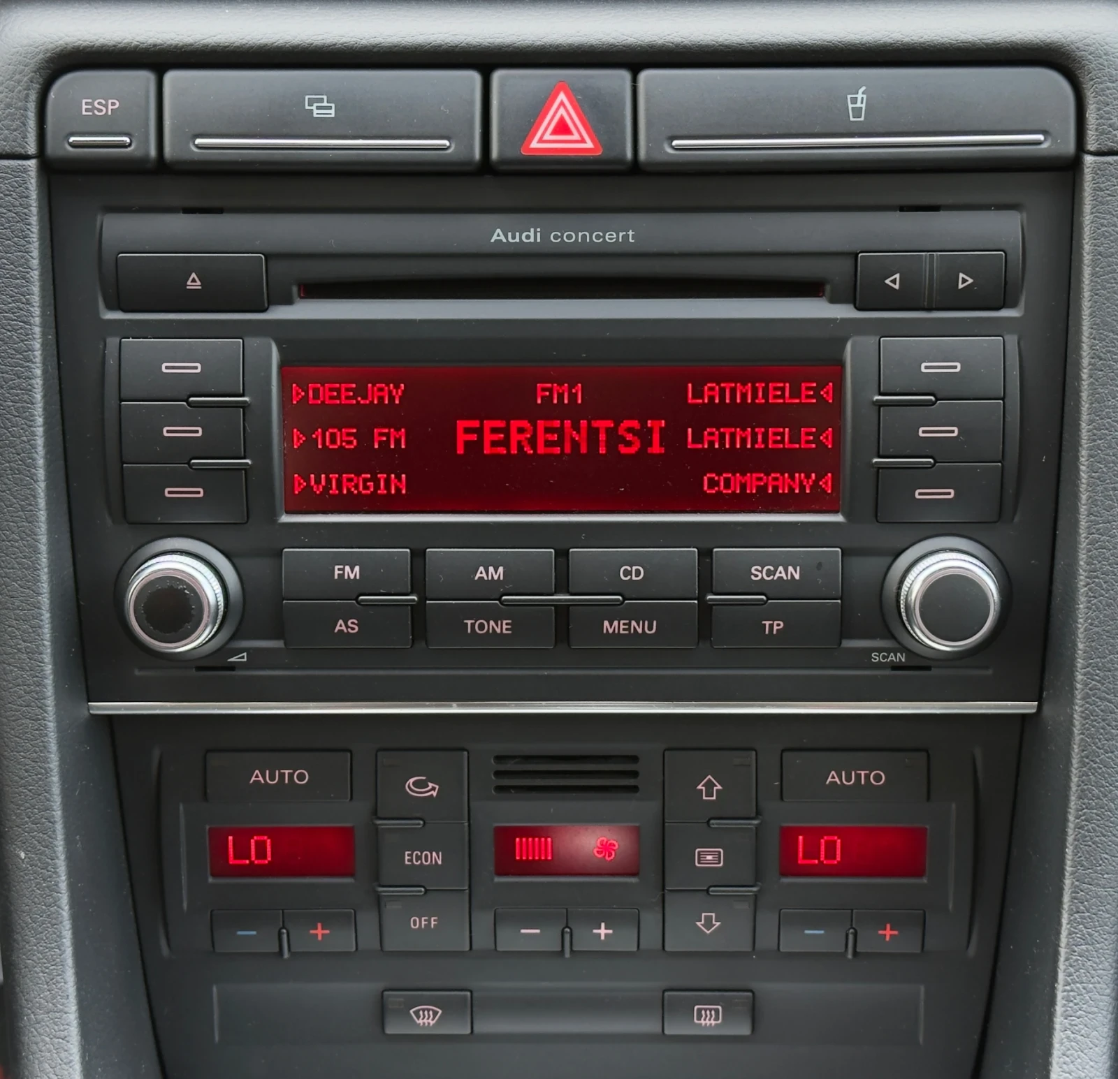 Audi A4 1.9TDi 3xS-LINE* ITALY, снимка 15 - Автомобили и джипове - 54217543