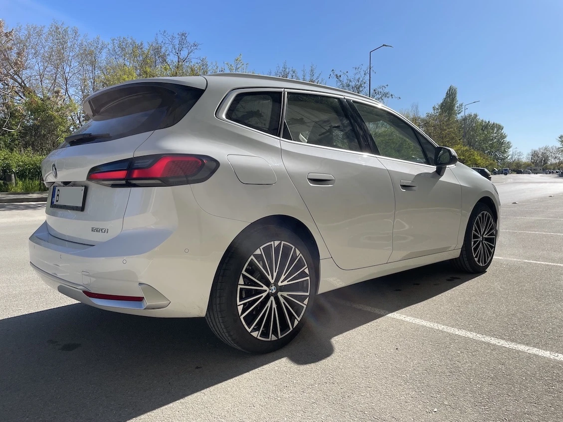BMW 2 Active Tourer 220 Luxury Line, снимка 5 - Автомобили и джипове - 54689119