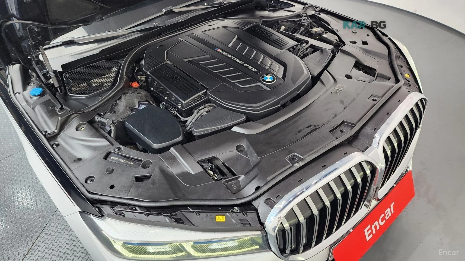 BMW 760 M760Li* V12* ОБДУХВАНЕ* МАСАЖИ* 360* КАМЕРИ* , снимка 17 - Автомобили и джипове - 54858923